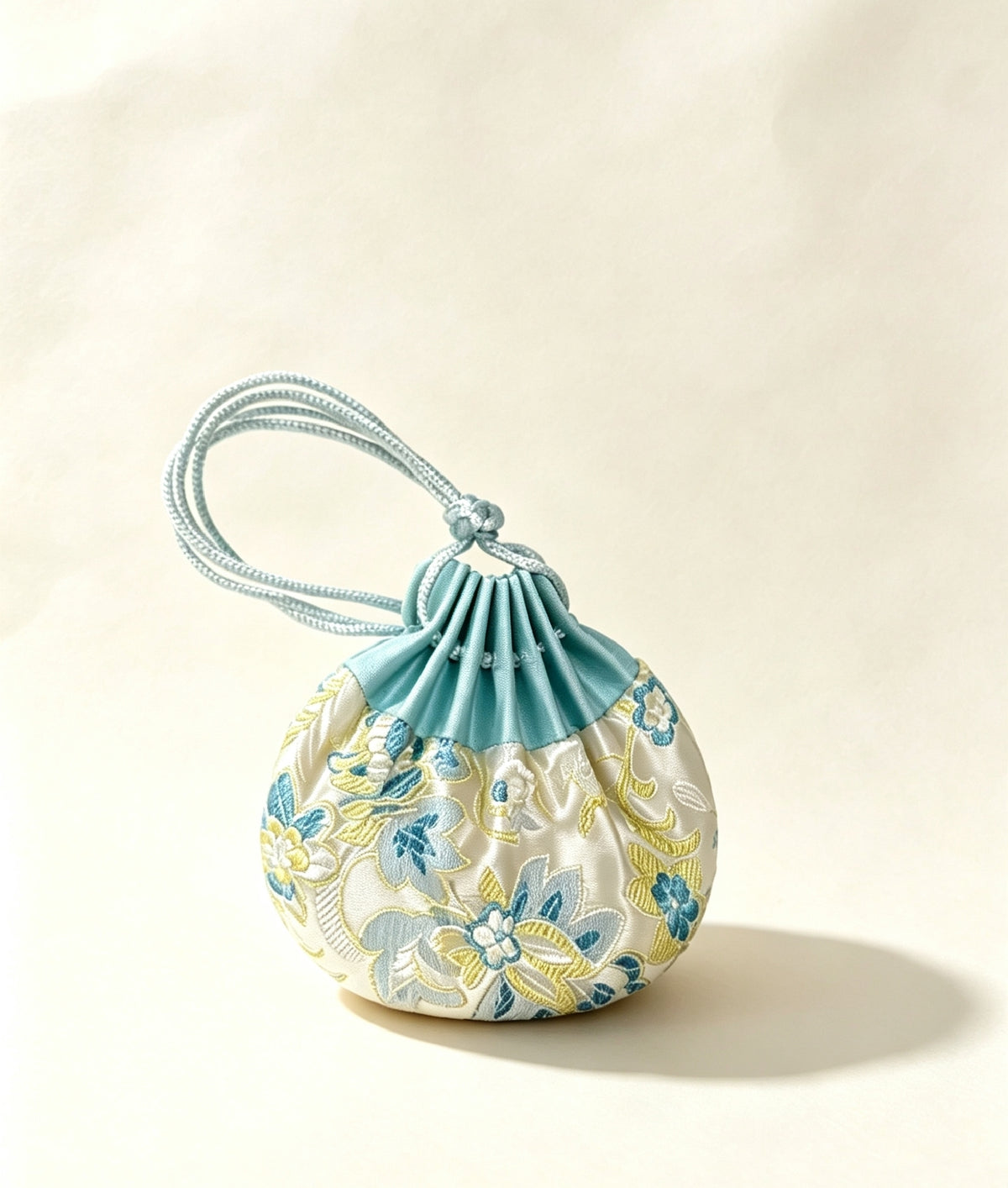 REFRESHING SACHET
