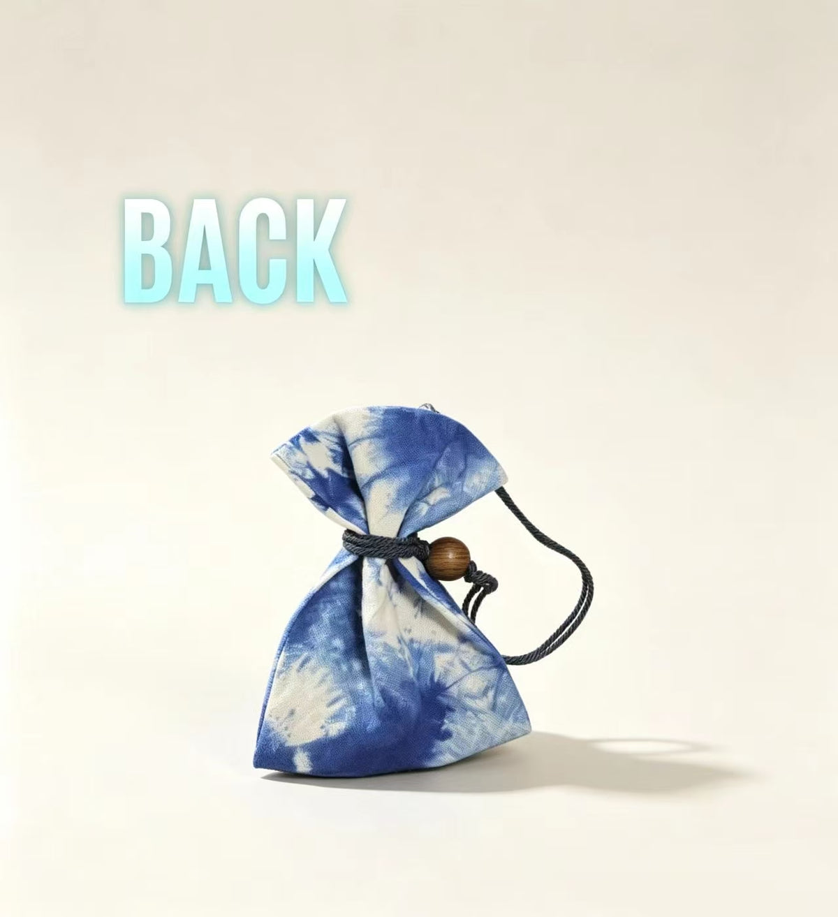 LUCK-BRINGING SACHET